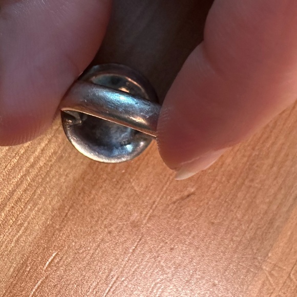 Sterling ring with an amethyst stone - Picture 3 of 4